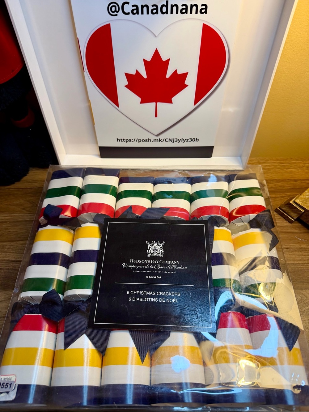 Hudson's Bay Company Christmas Crackers - 6pcs Set
